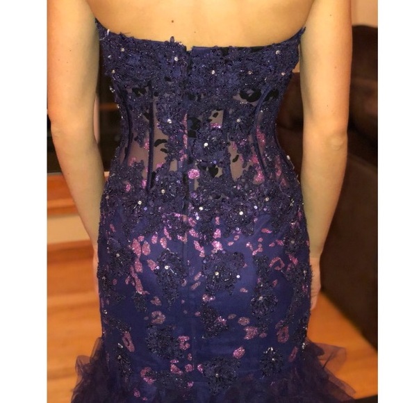 Jovani Prom Gown - Picture 3 of 7